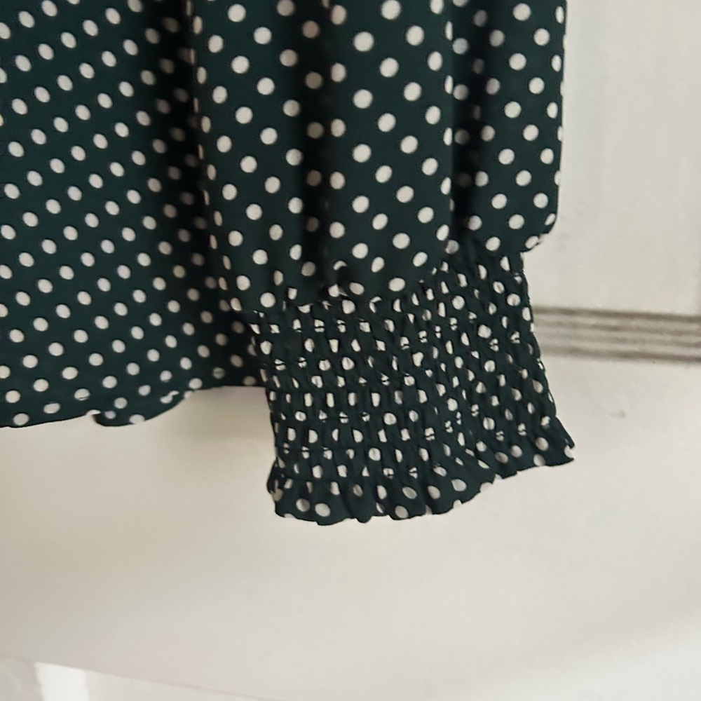 💜💜 LOFT POLKA DOT BLOUSE💜💜 - Picture 2 of 4